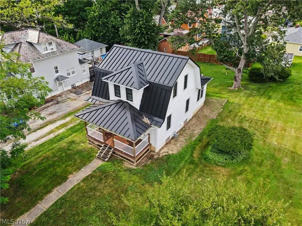 865 Hartshorn St, Alliance, OH 44601