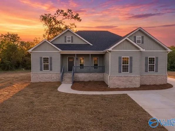 5172 Columbus City Rd, Grant, AL 35747