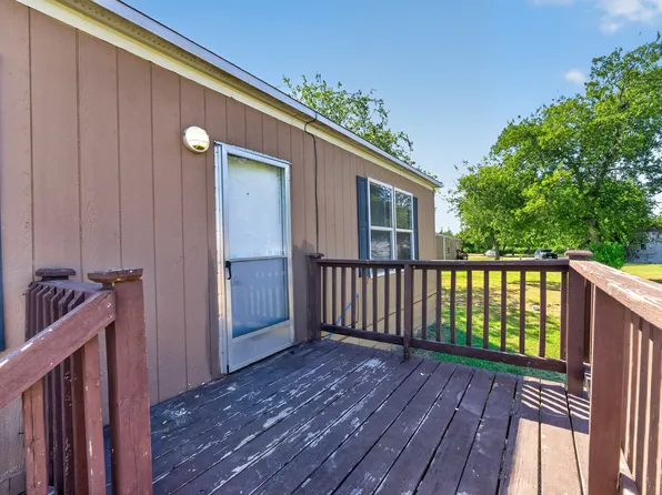 1341 Flying L Ln, Mansfield, TX