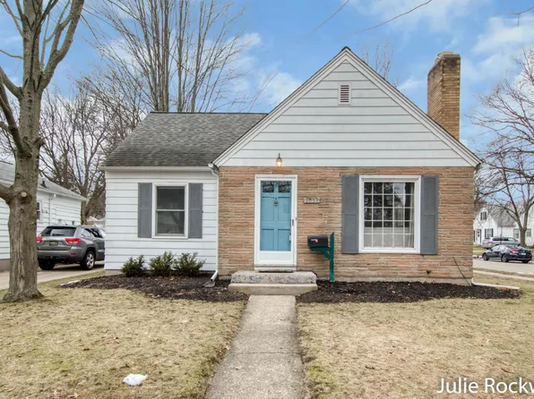 1017 Nevada St SE, Grand Rapids, MI 49507