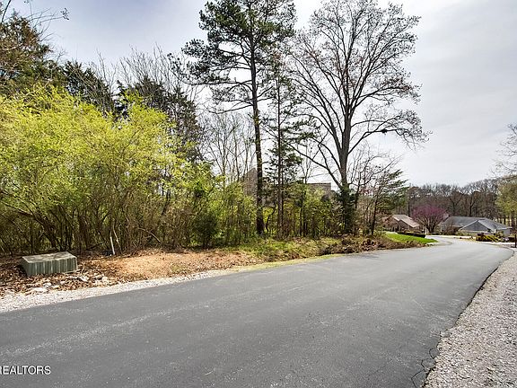 4th image of 405 Wewoka Cir