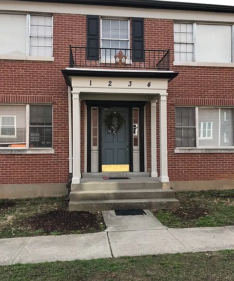 2079 Douglass Blvd — Photo 1