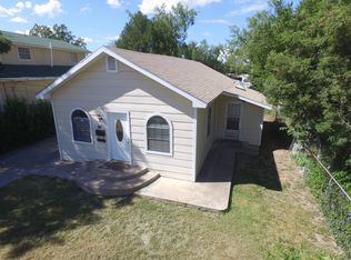 112 W Avenue M, San Angelo, TX 76903