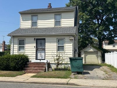 197 Biltmore Avenue, Elmont, NY, 11003