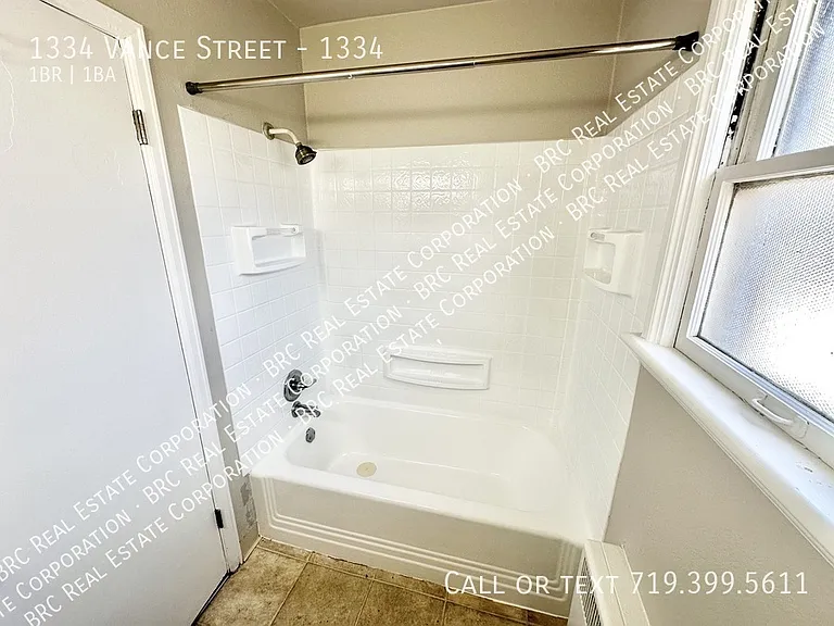 1334 Vance St #1334 — Photo 10