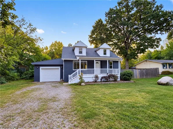3843 Globe Ave, Lorain, OH 44055