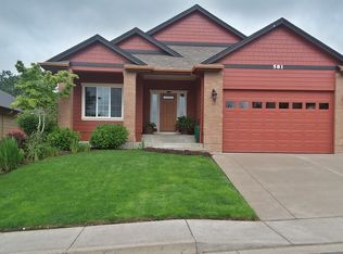 581 NW Heath St, Dallas, OR 97338