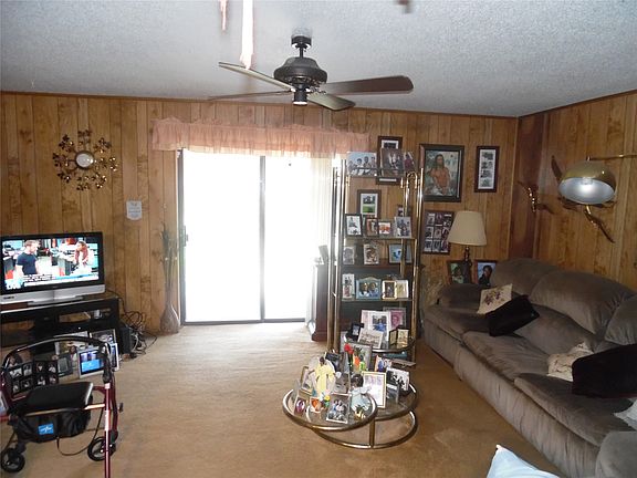 3rd image of 5656 Conroy St