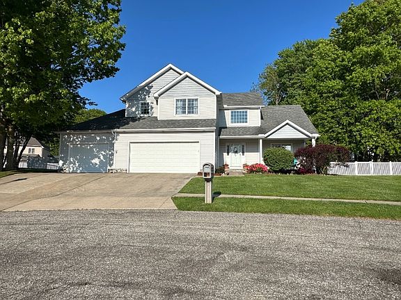 2nd image of 5199 Adrienne Ct