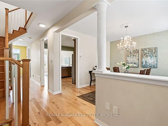 4th image of 63 Brock St