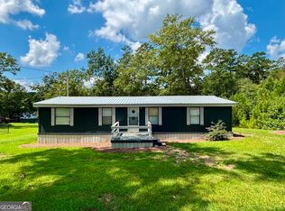 672 Foxglove Dr, Sparta, GA 31087