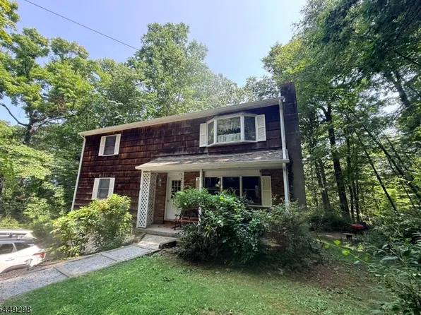 43 Cliff Rd, West Milford Twp., NJ 07480