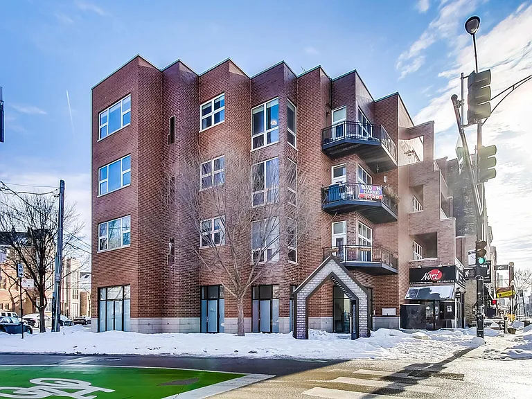 1395 N Milwaukee Ave #1W — Photo 1