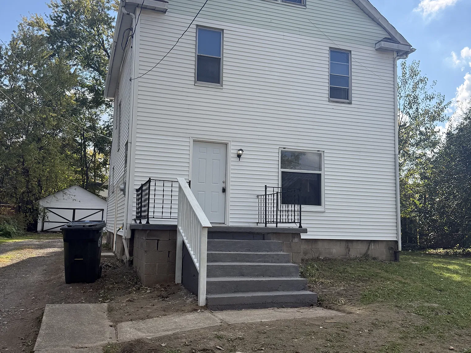 552 Forest Street Northeast - 1 — Photo 1