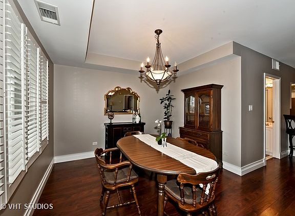 4th image of 14 S Ashland Ave APT 507