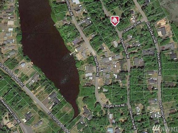 2nd image of 705 Chenois Ave NE