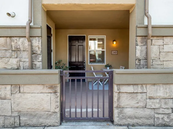 259 Riverdale Ct APT 240, Camarillo, CA 93012