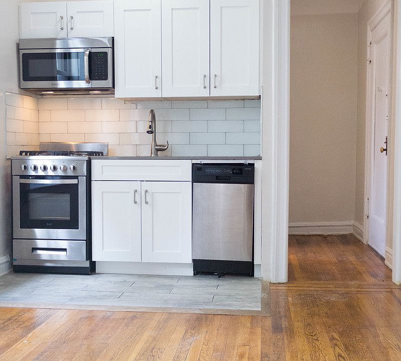 1st image of 2521 31st Ave APT D22