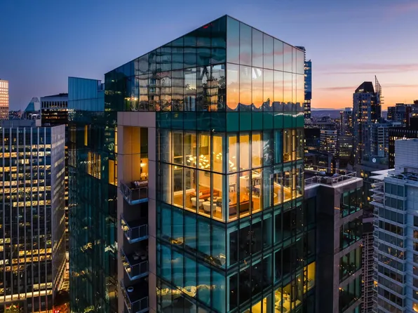 277 Thurlow St #Penthouse 3101, Vancouver, BC V6C 0C1