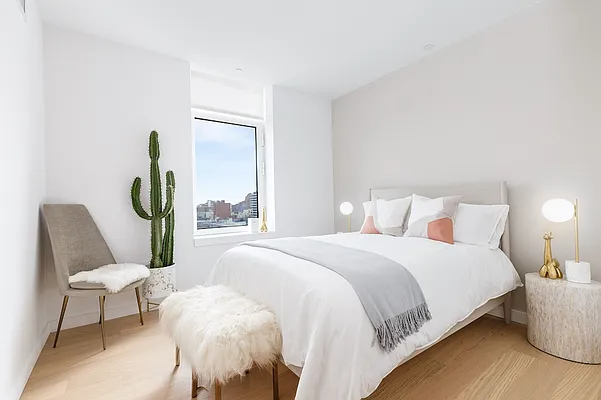 Rented by The Moinian Group | media 4