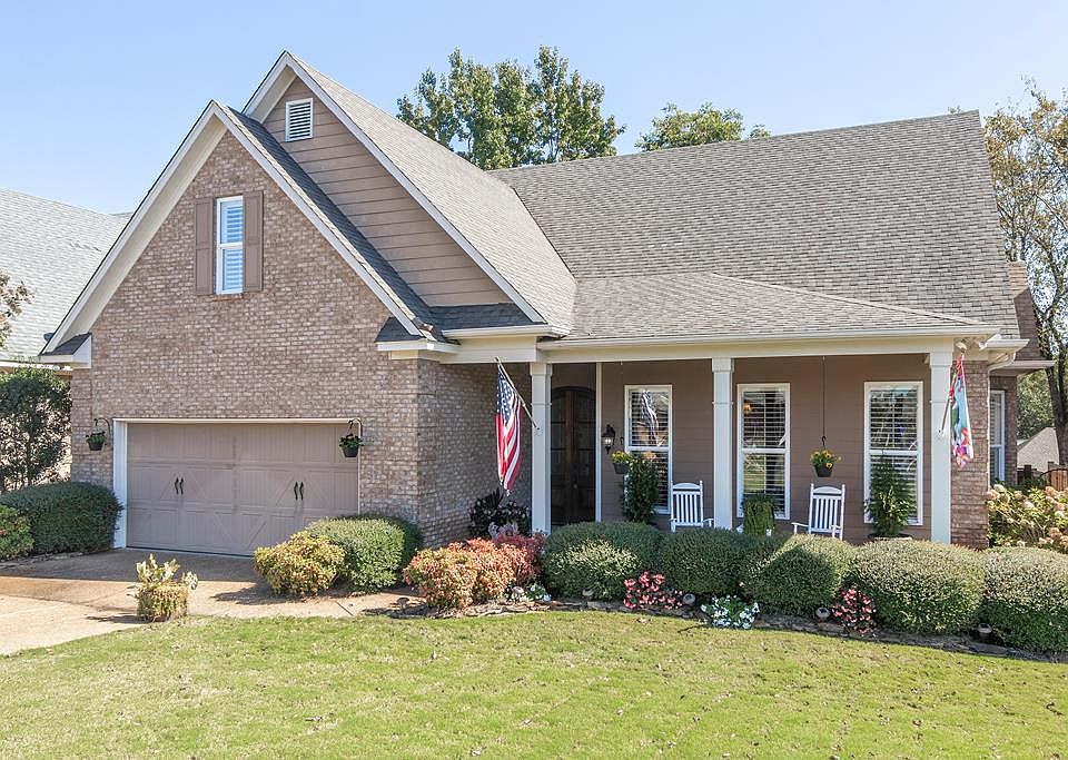 1st image of 6242 Charleston Court Dr
