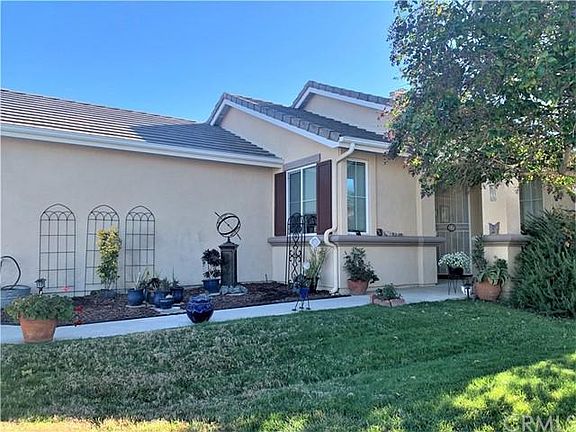 3rd image of 28373 Grandview Dr