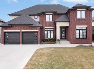 6036 Silver Maple Rd, Lasalle, ON N9H0L6