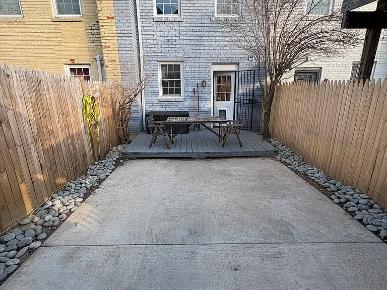 756 18th St NE — Photo 46