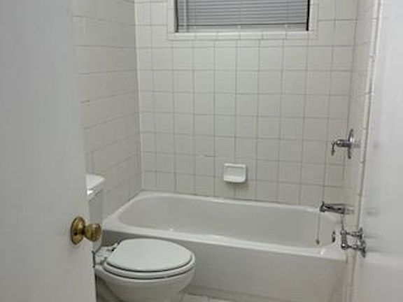 4th image of 269 Williford St