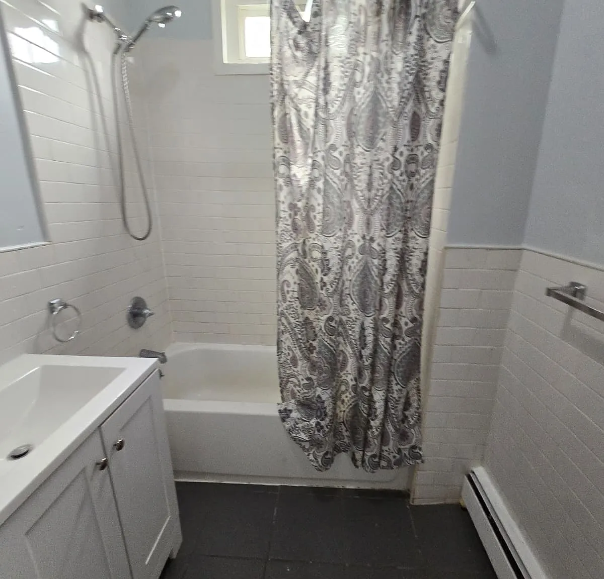 3 bed, $2,500 — Photo 4