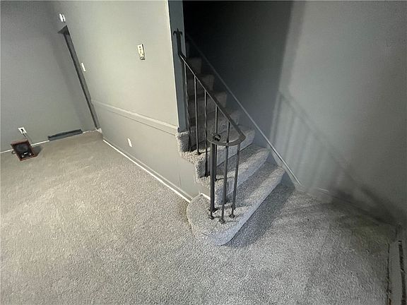 5th image of 515 Indiana Ave