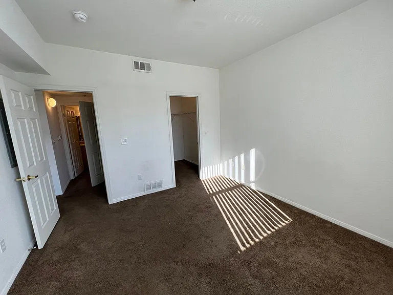 6955 N Durango Dr #2010 — Photo 7