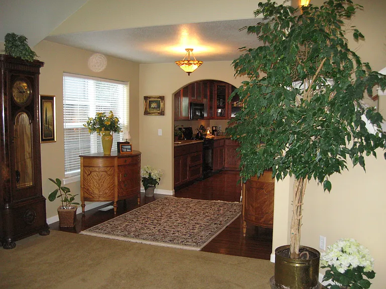 Dining room with furniture