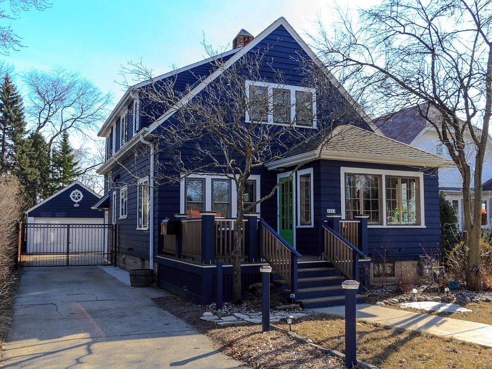 1st image of 1511 E Lake Bluff Blvd