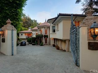 9602 Oak Pass Rd, Beverly Hills, CA 90210