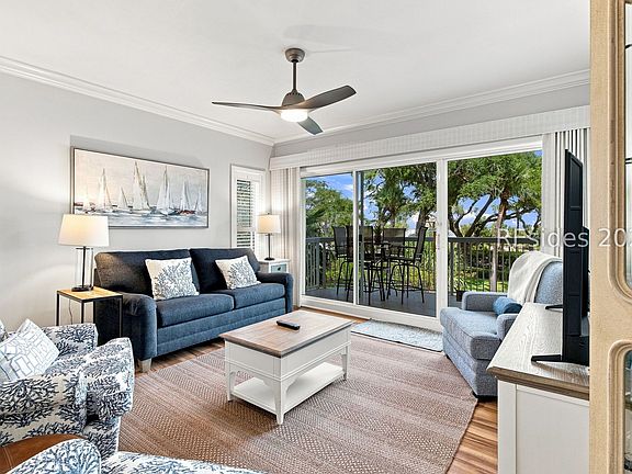 3rd image of 77 Ocean Lane UNIT 110