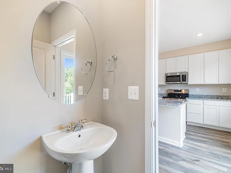 68 Gray Silver Rd — Photo 16