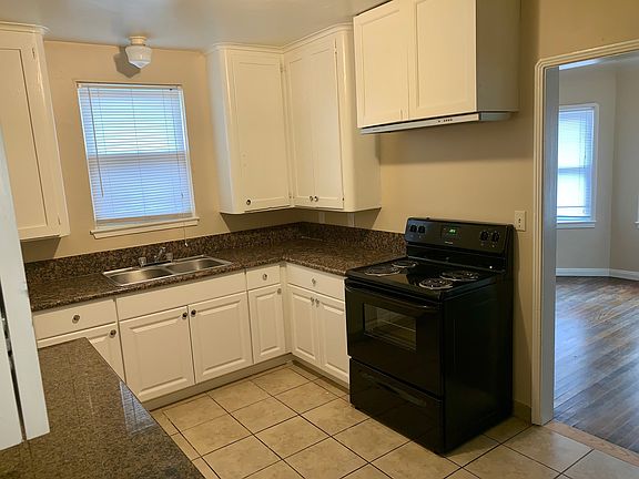 5th image of 1452 N 5th St APT A