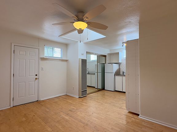 3rd image of 3821 Alabama St #2