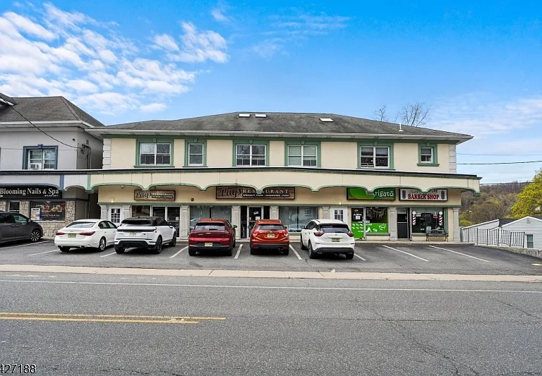 581 High Mountain Rd #1 — Photo 1