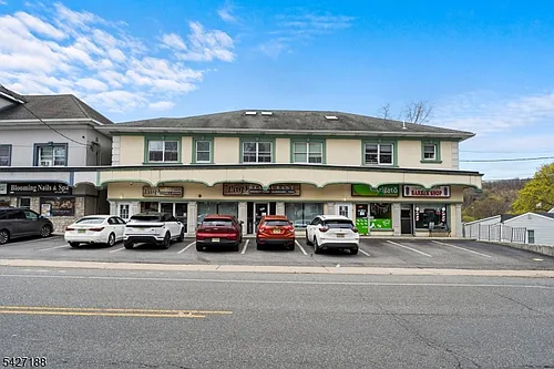 581 High Mountain Rd #1 Photo 1