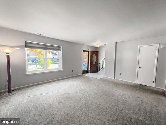 2nd image of 53 Sandpiper Dr