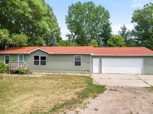 3286 County Road 5 NW, Annandale, MN 55302