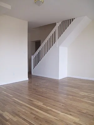 Rented by Bohemia Realty Group | media 10