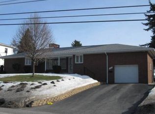 405 Belmont St, Johnstown, PA 15904