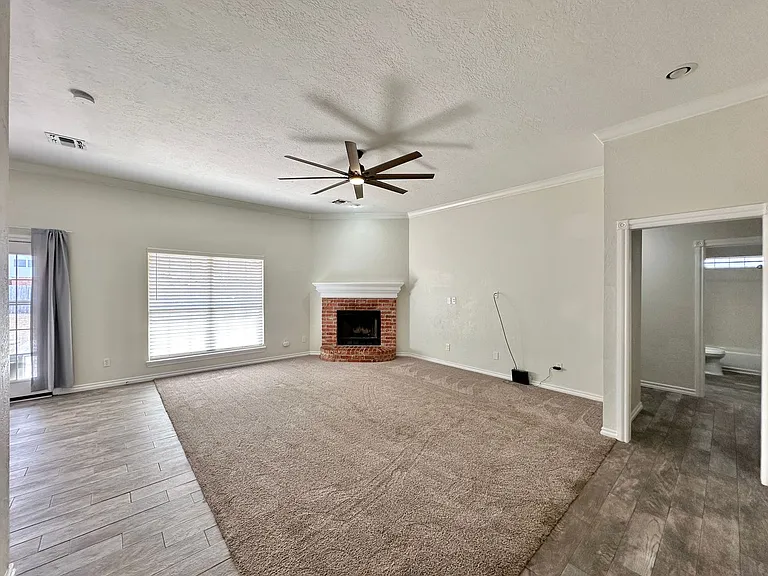 27 NW Havenshire Cir — Photo 6