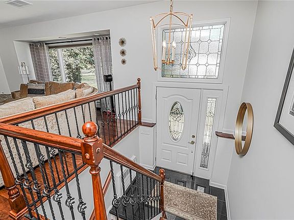 5th image of 24 Pickersgill Ave