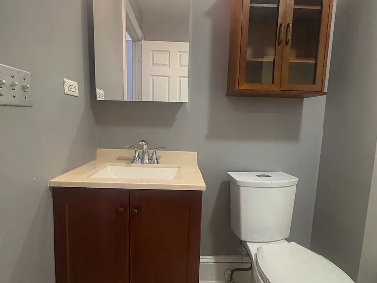 12 E Chase St #1A — Photo 7