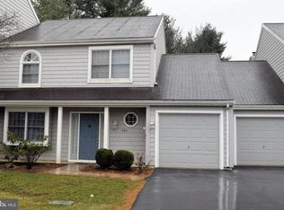 242 Crescent Dr #242, Hershey, PA 17033