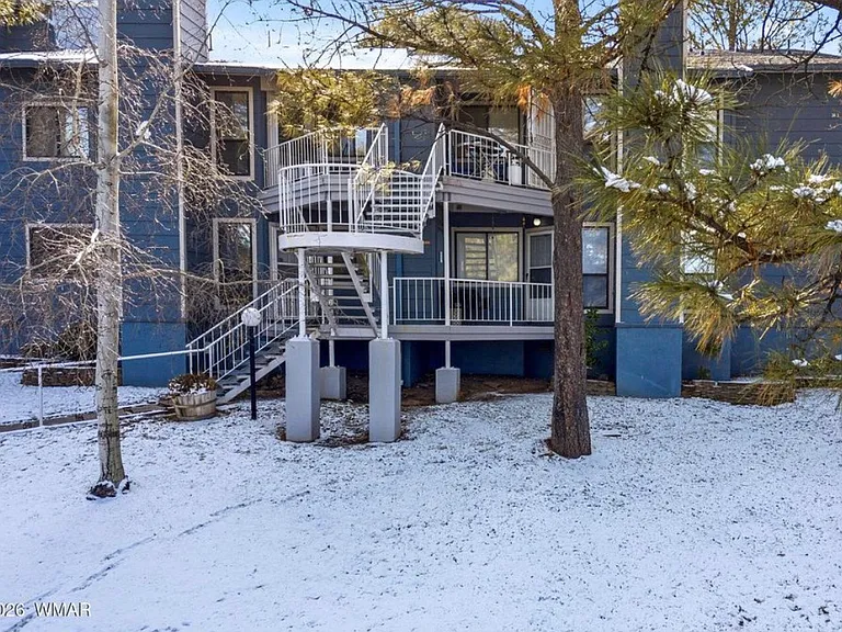 2700 S White Mountain Rd #423 — Photo 1